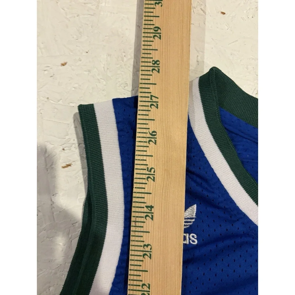 Adidas Dallas Mavericks Dirk Nowitzki Hardwood‎ Classics Jersey 2000-2001 Size S